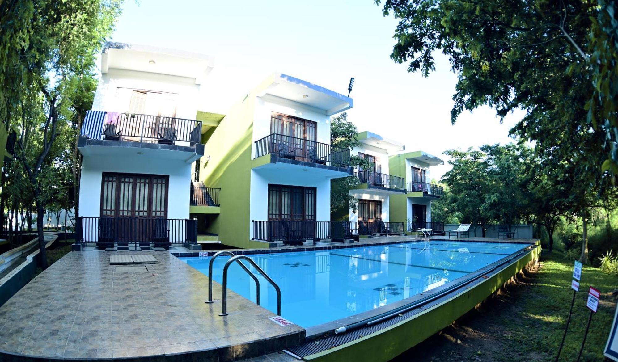 Hotel Golden Ray Dambulla Bagian luar foto
