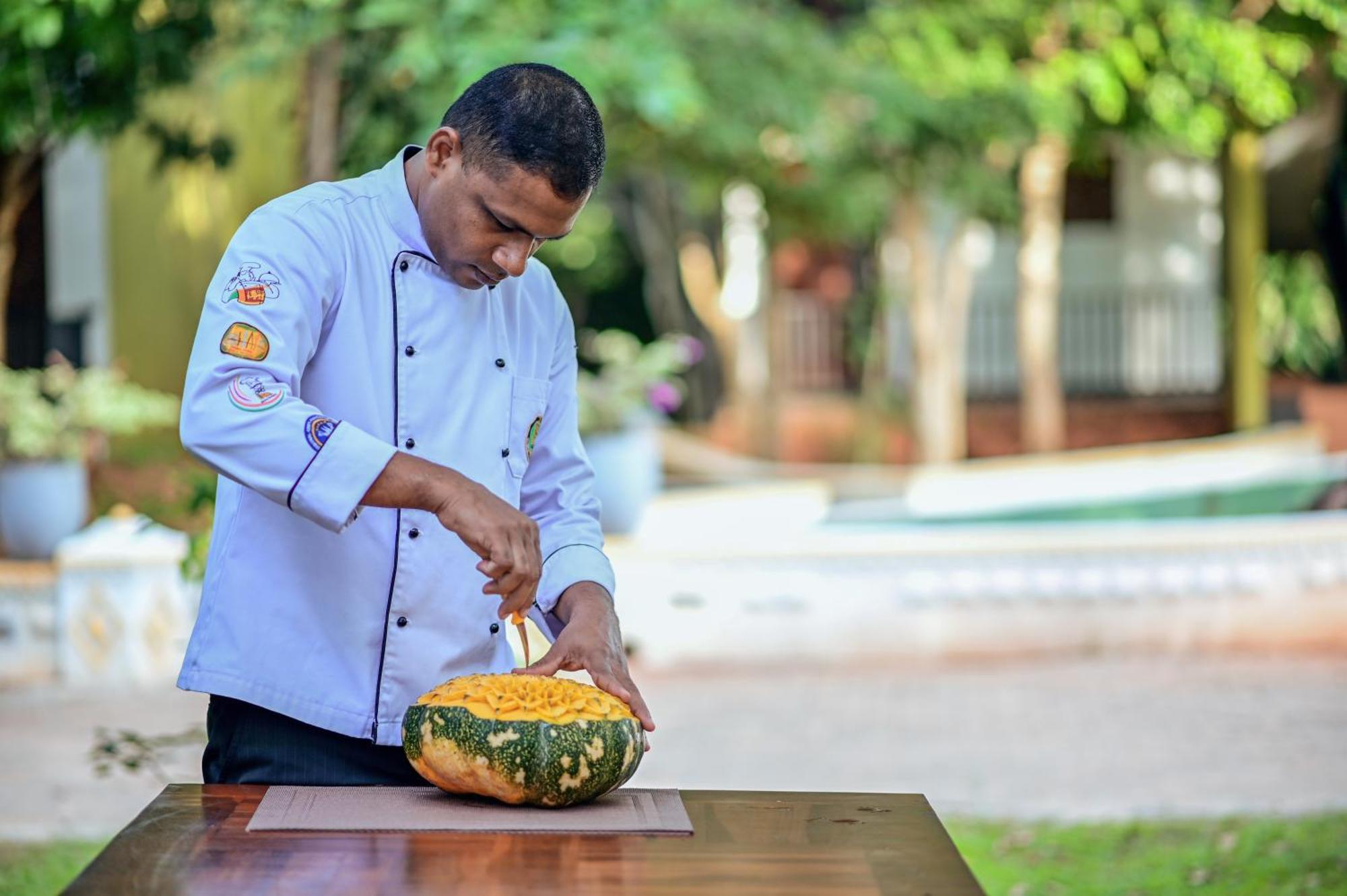 Hotel Golden Ray Dambulla Bagian luar foto